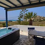 Coralli Aparthotel Mikri Vigla