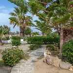 Coralli Aparthotel Mikri Vigla